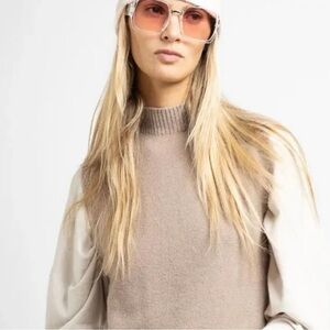 High neck sleeveless sweater top